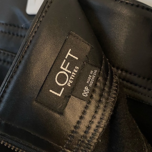 Petite LOFT Faux leather pants - Picture 2 of 3